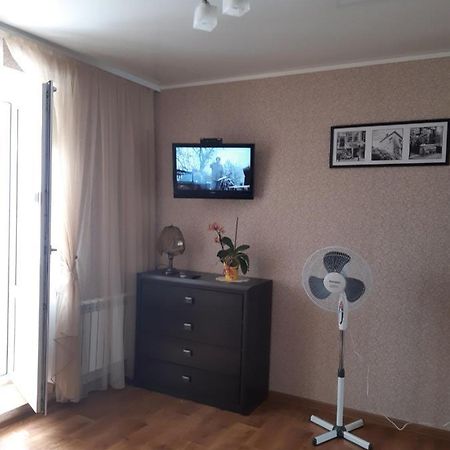 Однокімнатна Apartment Shepetivka Bagian luar foto