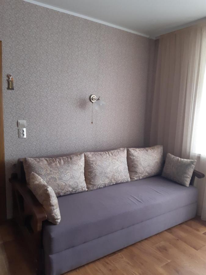 Однокімнатна Apartment Shepetivka Bagian luar foto