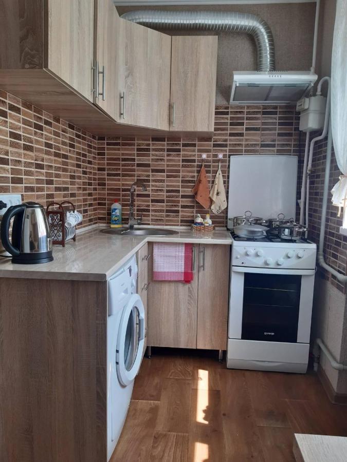 Однокімнатна Apartment Shepetivka Bagian luar foto